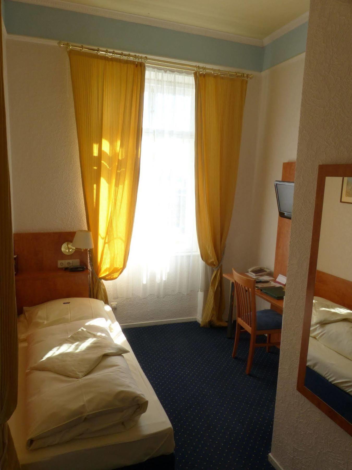Hotel Bayerischer Hof Starnberg Exteriör bild